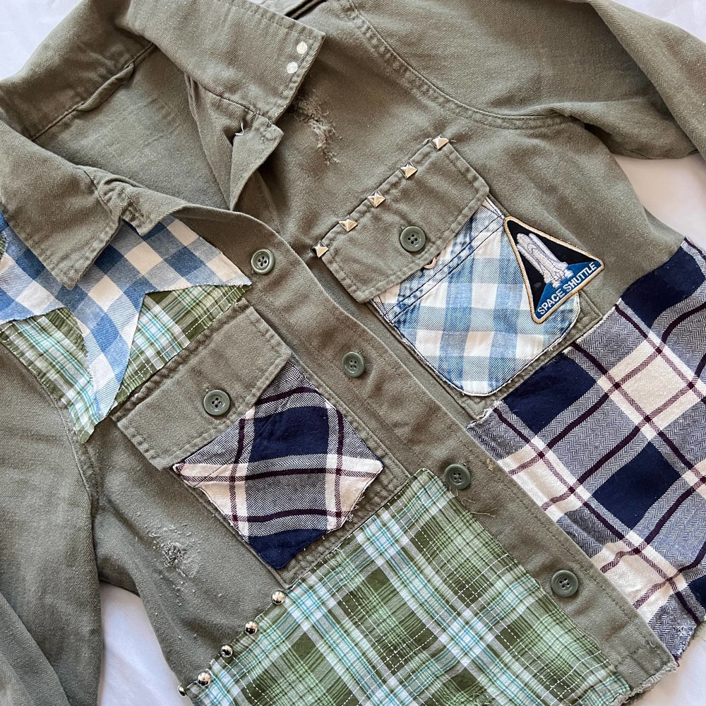 Custom Reworked Patchwork Utility Jacket Size Small - Picture 3 of 4